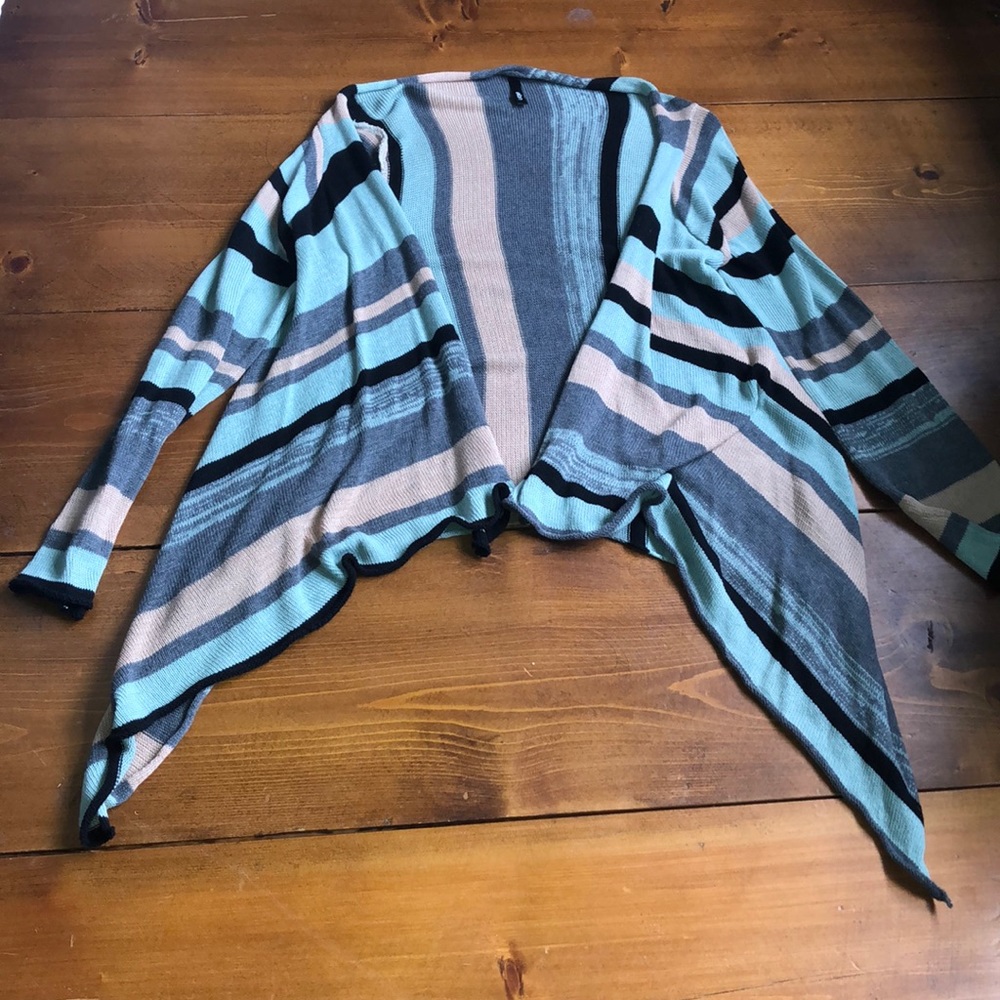 Elan sweater